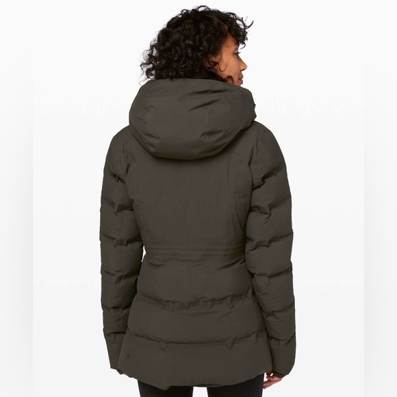Lululemon Sleet Street Jacket in Dark Olive Size 6 - Picture 3 of 16